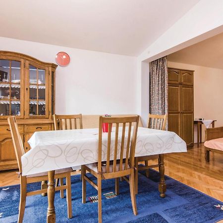4 Bedroom Awesome Apartment In Starigrad Exterior photo
